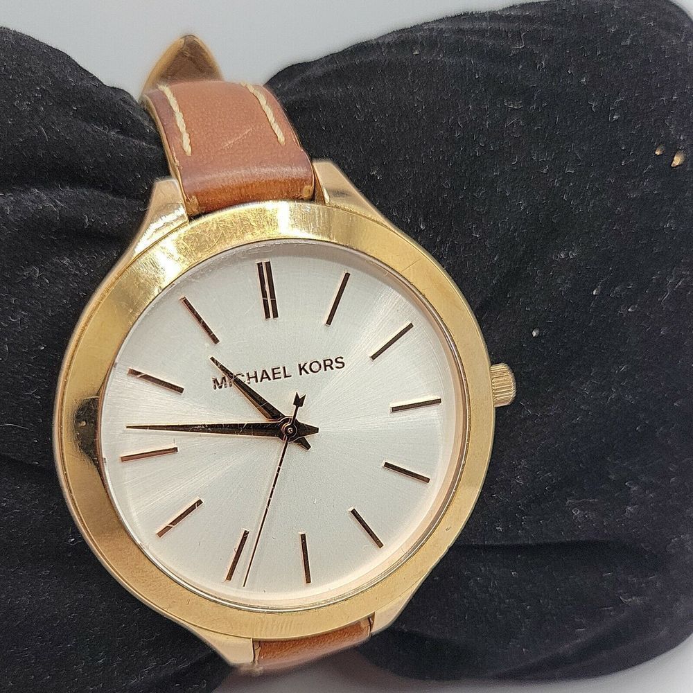 Michael Kors Runway MK2284 Women Stainless Steel Analog Dial Quartz Watch AM544 - Picture 4 of 11